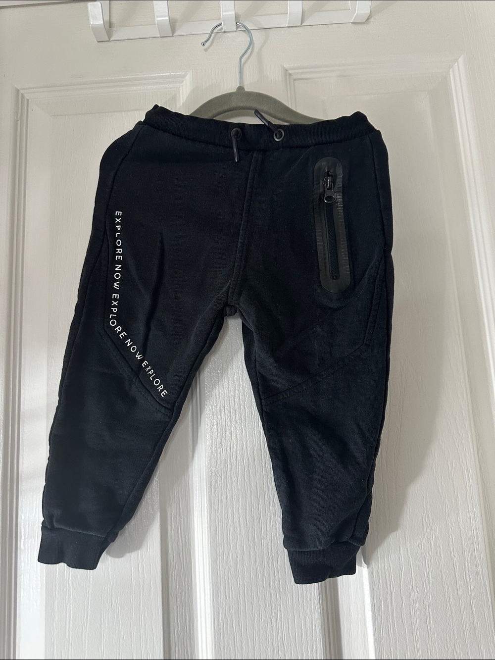 Zara Black Jogger Sweatpants with Side Zip & 'Explore Now' Print